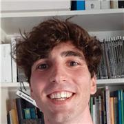 Professeur particulier donne des cours en italien